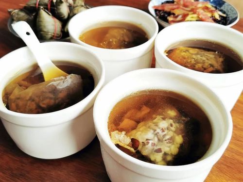 【玉城特搜】炖汤,品一盅"时间味道"