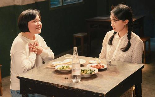 不当第二个小沈阳李焕英票房惜败战狼2贾玲输得漂亮