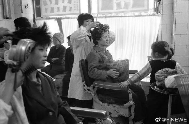 《乔家的儿女》是宋祖儿的八十年代复古秀吧|卷发|烫发|发型|卷发棒