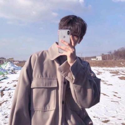 qq头像男生帅气