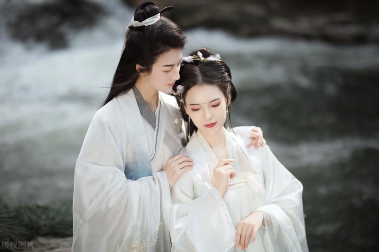 古代爱情信物,也许数它最贴身最温暖了