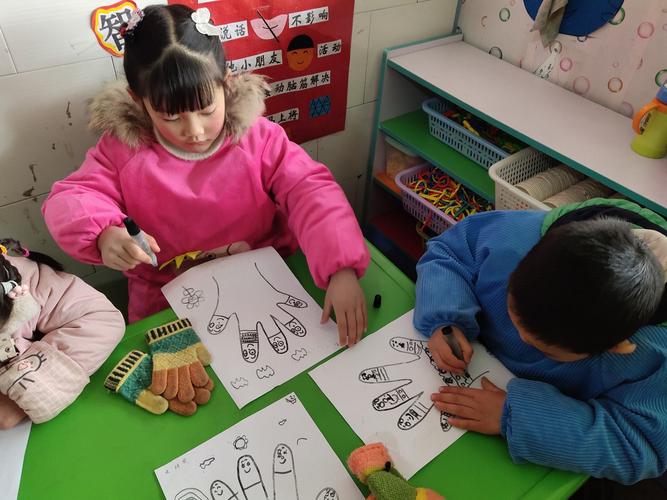 手指画:五个兄弟是一家