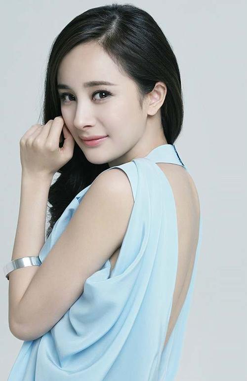 杨幂#寻寻幂幂◇不离不弃