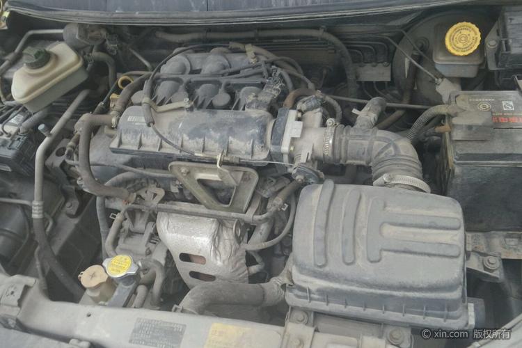 奇瑞旗云发动机