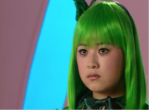 巴啦啦小魔仙6位主角的6种颜色头发粉色还好说宝石绿真尬