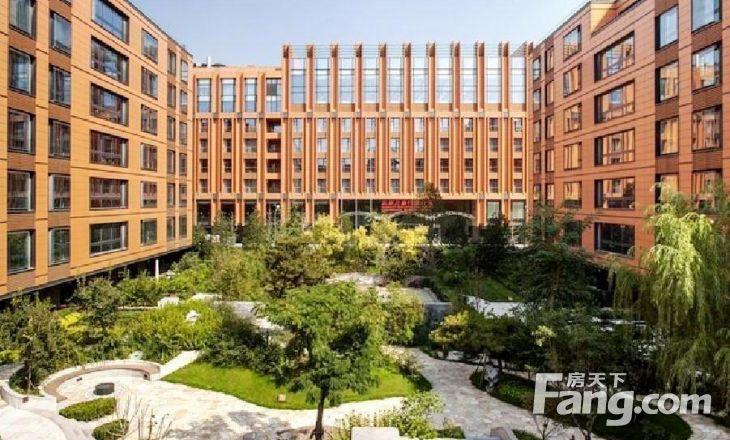 临故宫 120平露台 东城故宫旁平层别墅 看前门天街苑独栋