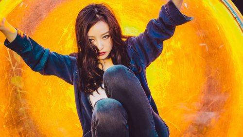 魅力倪妮个性壁纸_与众不同的倪妮