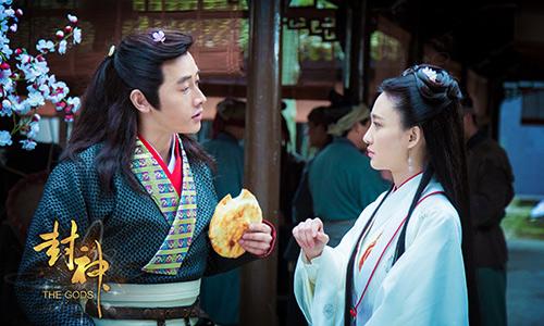 《封神》"栀子花"视频 罗晋王丽坤演绎"那些年"