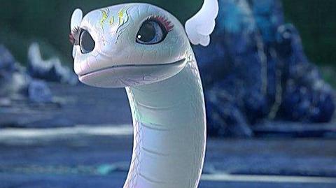 美杜莎女王进化了之后,就变成了条小白蛇,要知道之前的美杜莎女王