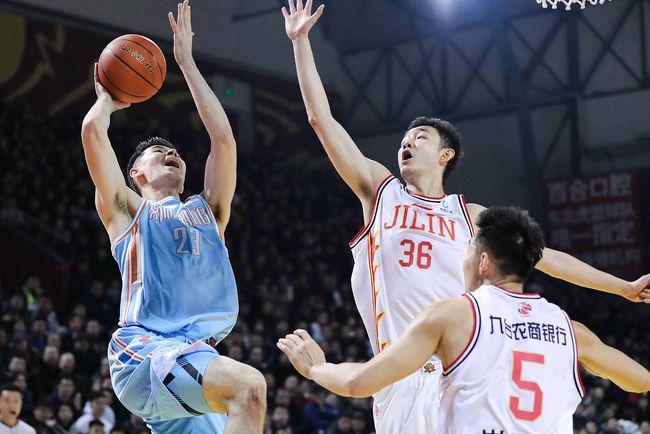 广州队外援梅森逐渐融入球队新疆队依赖阿不都沙拉木需调整