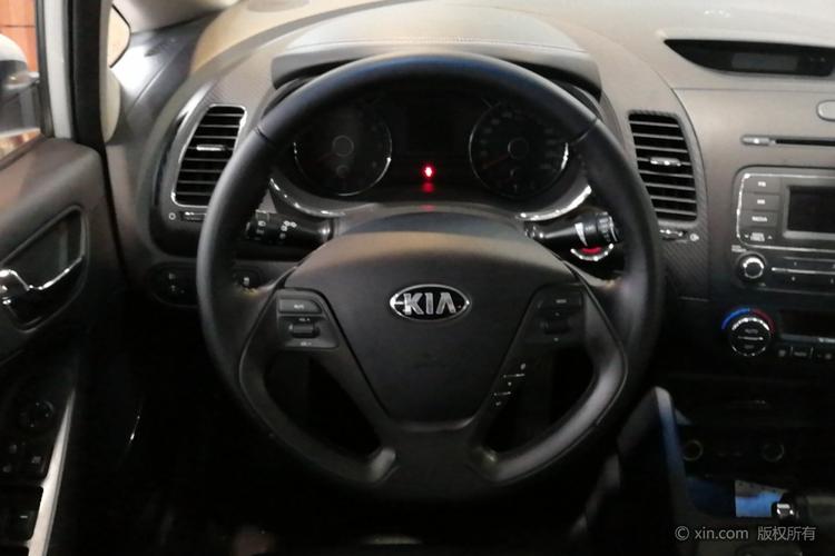 起亚k3 2013款 1.6 自动 gls