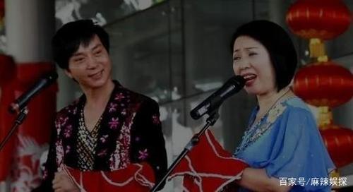 晶晶其实是"赵四媳妇"筱素清的女儿,只是她的长相更像爸爸王永会一些