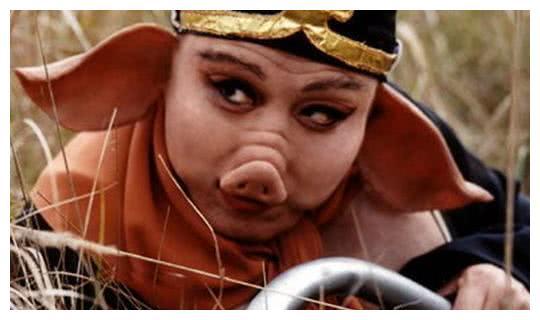 猪八戒的前妻两人结婚不到一年就死了但高翠兰却坚持了三年