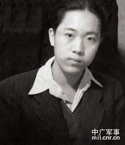 年轻时的吴孟超