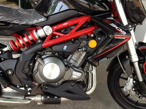 15款贝纳利bj300gs 黄龙300 现货已到