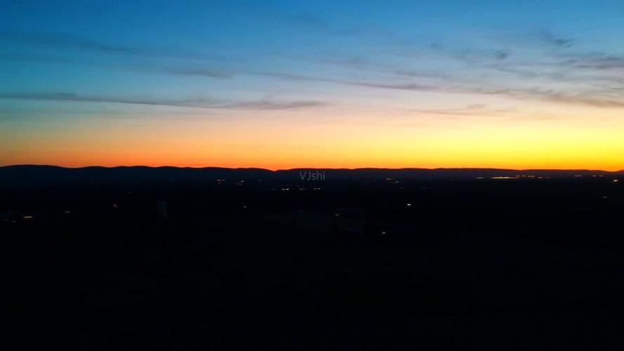 黎明佛晓_1920x1080_高清视频素材下载(编号:2689653)