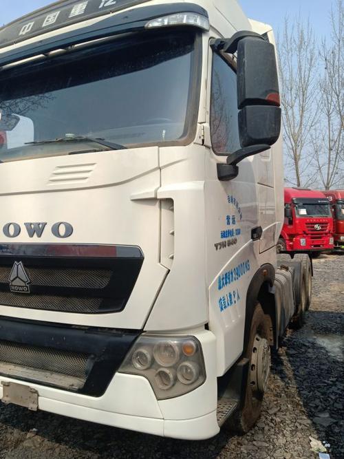 中国重汽豪沃t7