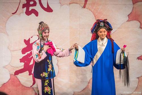 王佩瑜老板和史依弘倾情演绎「游龙戏凤」精美剧照!