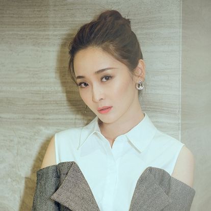 李曼个人资料_李曼演过的电视剧_李曼八卦_李曼简历简介