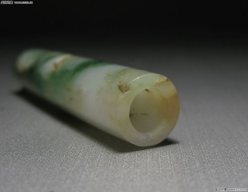 (好泉出品)出土翡翠翎管