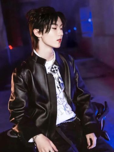 马嘉祺‖暗黑系壁纸_壁纸_暗黑系_马嘉祺_素材_壁纸