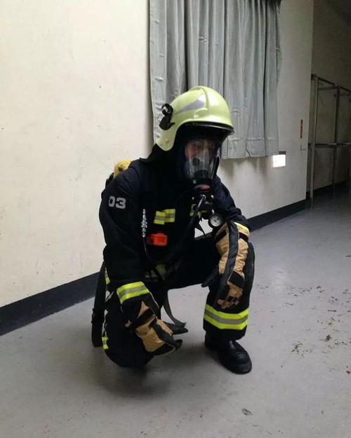 台湾肌肉消防员渴望去日本下海拍片,你们觉得他可以吗