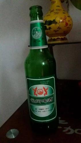 云冈牌啤酒 云冈啤酒厂是山西省最大的啤酒生产企业,成立于1952年
