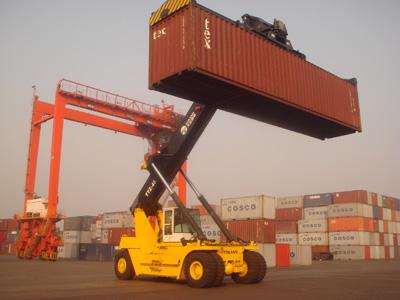 上海集装箱正面吊_港口起重机_起重整机_供应信息