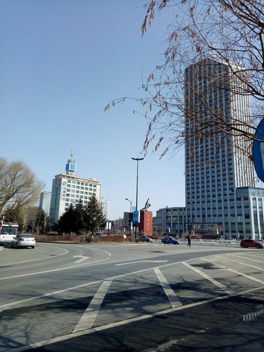 吉林省吉林市船营区解放中路靠近诚名培训学校