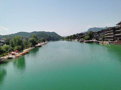 多彩贵州风景如画