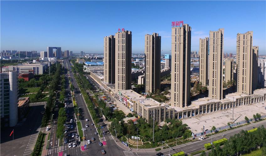  p>硅谷大街,是位于吉林省 a target="_blank" href="/item/长春市