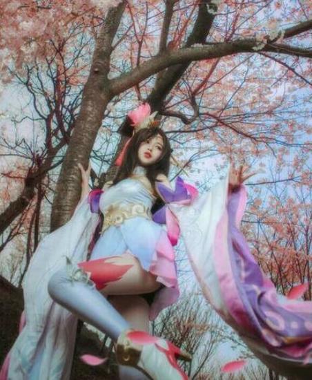 美女cos貂蝉,大乔,阿珂,孙尚香合集