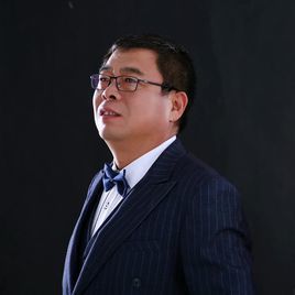 1,秋裤大叔赵小兵