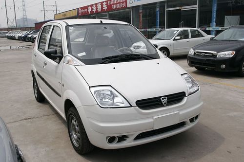车型全览 哈飞汽车 哈飞汽车 路宝 路宝外观 图片说明:哈飞路宝蕴含着