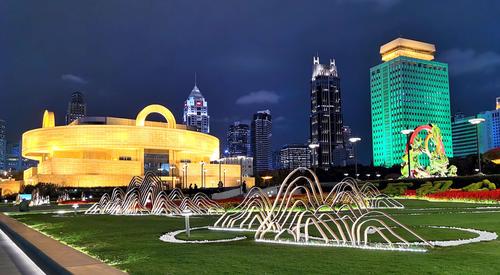 上海:国庆节:人民广场音乐喷泉和南京东路步行街(20-10-07)