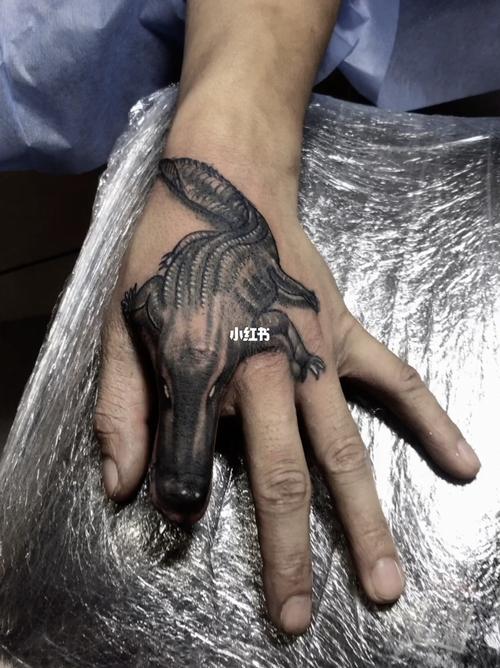 手指纹身#遮盖手指疤痕_纹身_疤痕_天祥刺青自由行热门攻略_刺青_纹身