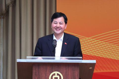 中国银行福建省分行杨展鹏行长,林传伟副行长,王晓副行长,黄慧艳资深