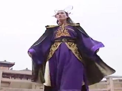 莲花童子哪吒:敖丙变成腰带和龙王进天宫,被哪吒发现了