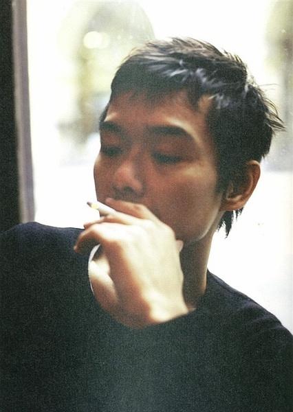 atsuro /i>),原名渡部笃,1968年5月5日出生于日本东京都,日本男演员