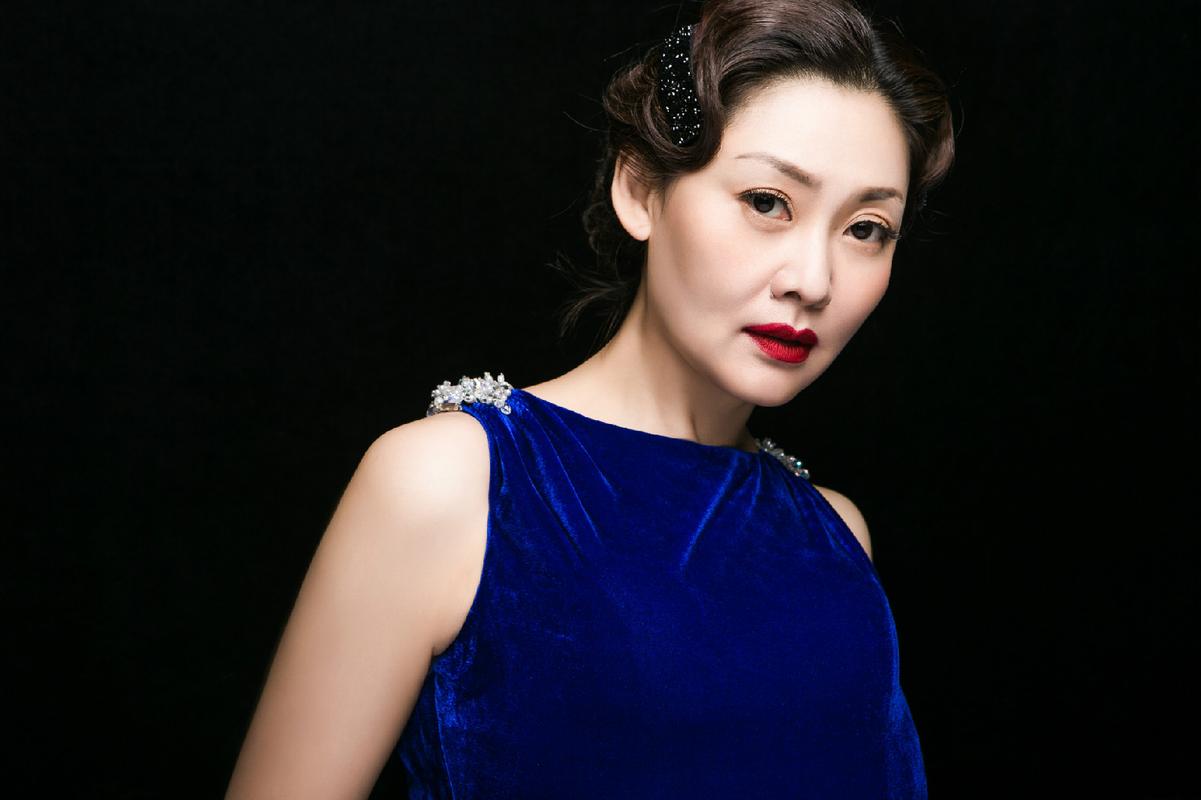  p>潘婕,9月15日出生于北京,祖籍江苏南通,中国内地女演员,导演.