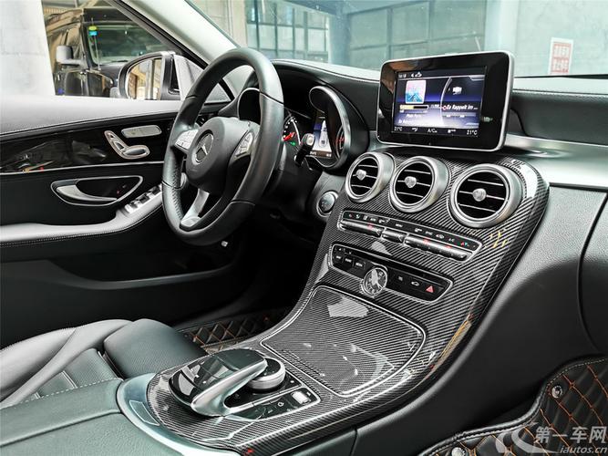 奔驰c级 c200l 2018款 2.0t 自动 运动版 (国Ⅴ)