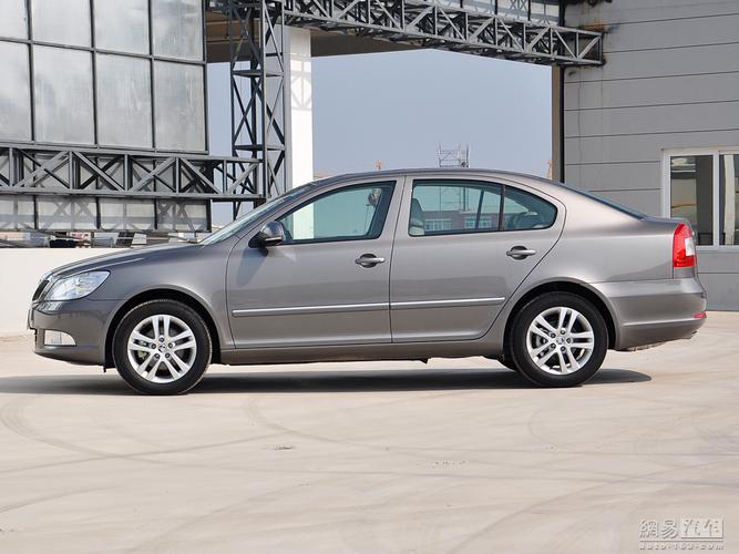 2014款 1.6at逸俊版