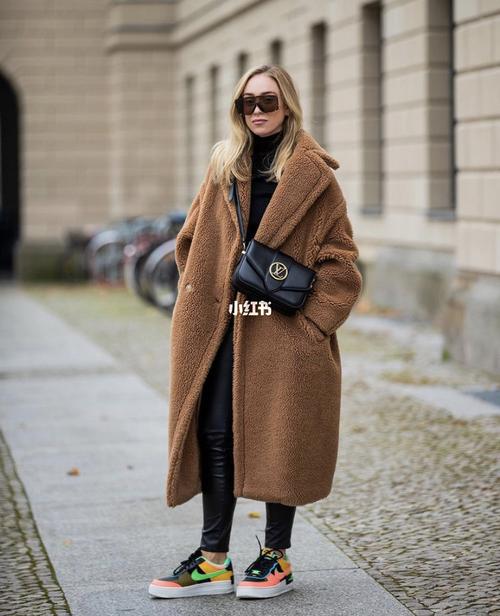 欧美秋冬街拍77maxmara大衣03_大衣_麦丝玛拉怎么