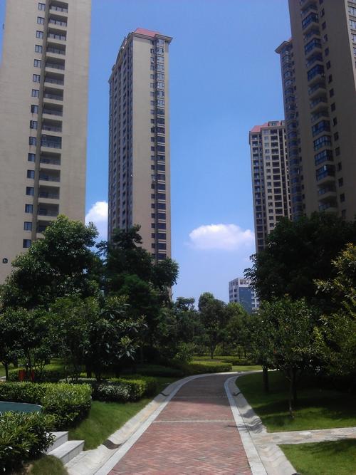 武汉新房 洪山区楼盘 南湖半岛