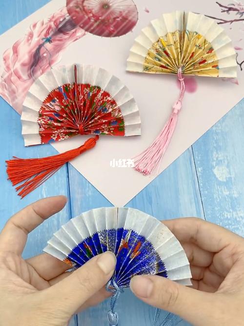 迷你古风小扇子,简单又好看#手工 #折纸_扇子_古风_迷你_diy手工制作