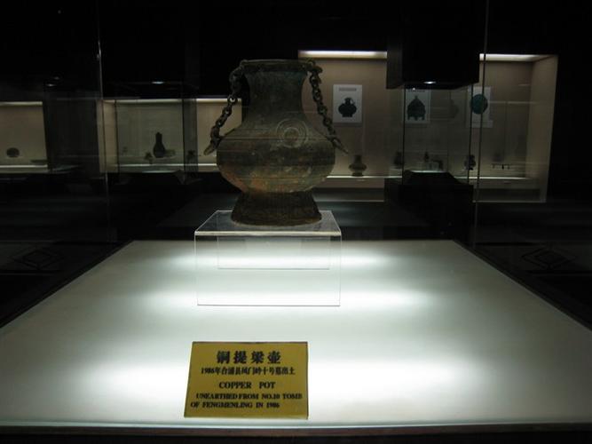 人文考古:合浦汉墓群——广西合浦县廉州镇东南望牛岭