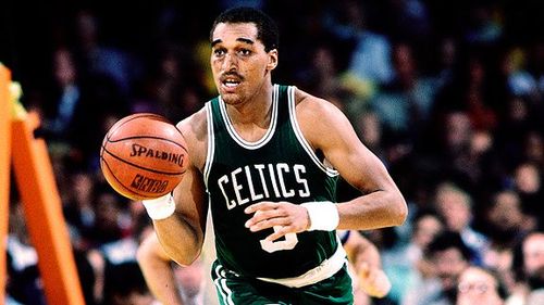  p>丹尼斯·约翰逊(dennis johnson),1954年9月18日出生于美国 a href