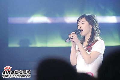 湖北美女张珊珊被淘汰;; 02号张珊珊;; 2006超级女声