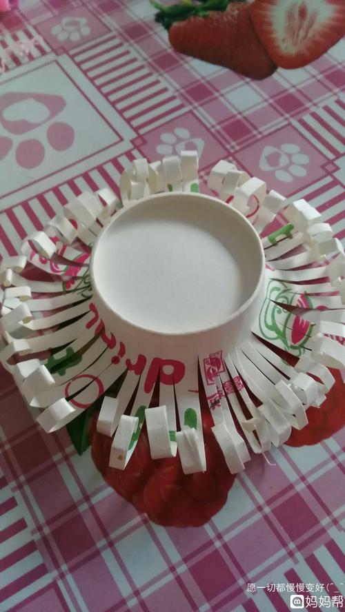 【亲子作业】废物利用 可爱的小帽子