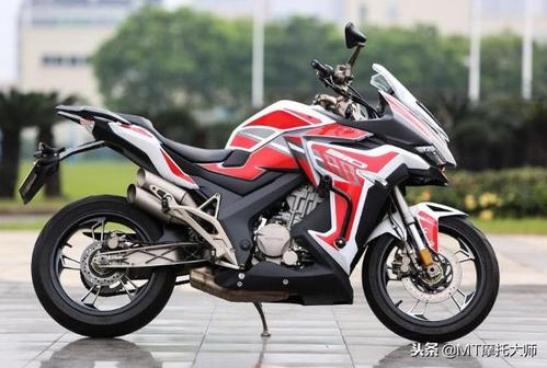 国产高颜值跑车,升仕310rr,动力强劲,实测极速160km/h以上!